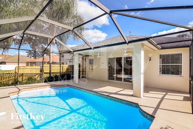 Building Photo - 10424 Beneva Dr