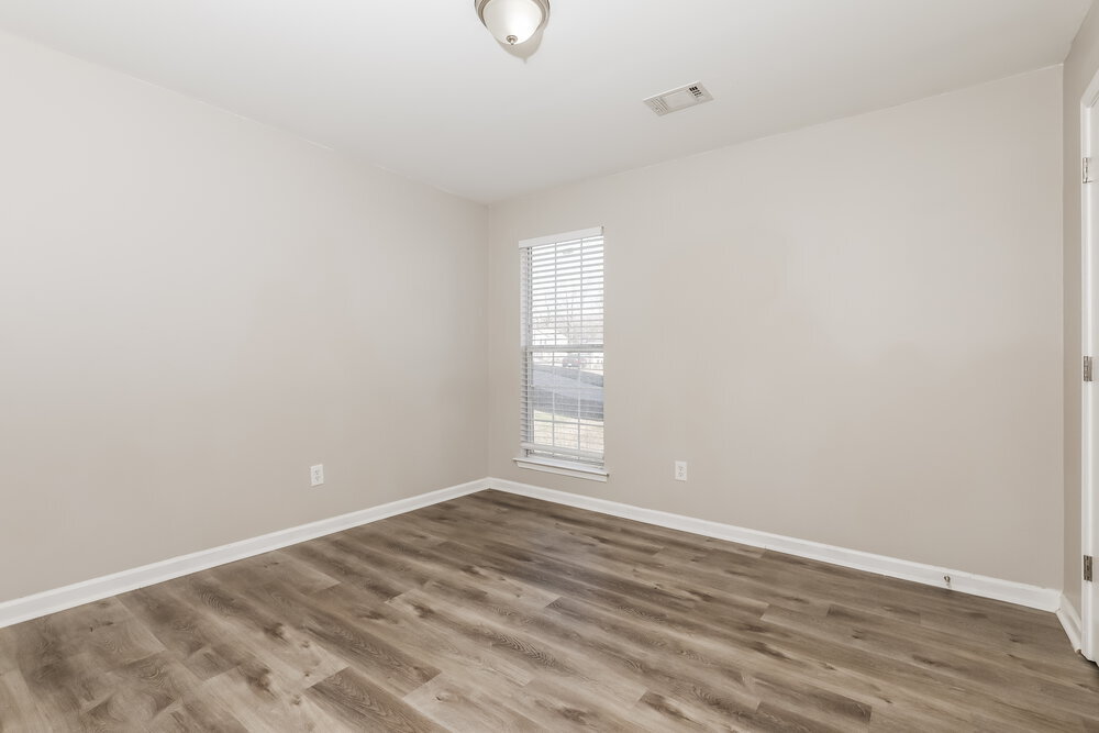 Building Photo - 5687 Eagles Feather Ln