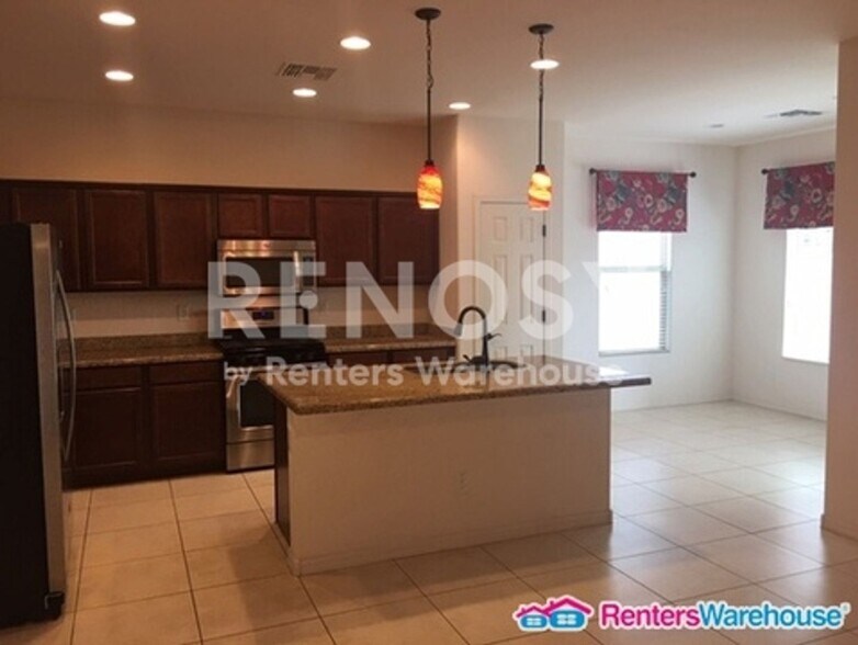 Building Photo - 2277 S 169th Dr