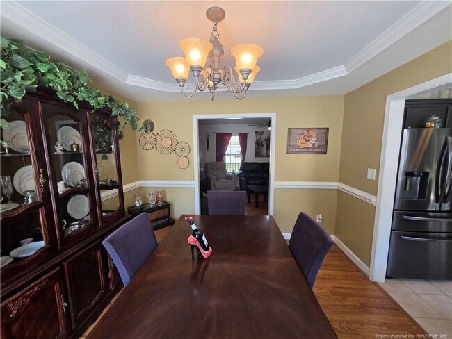 Building Photo - 247 Valley View Ct