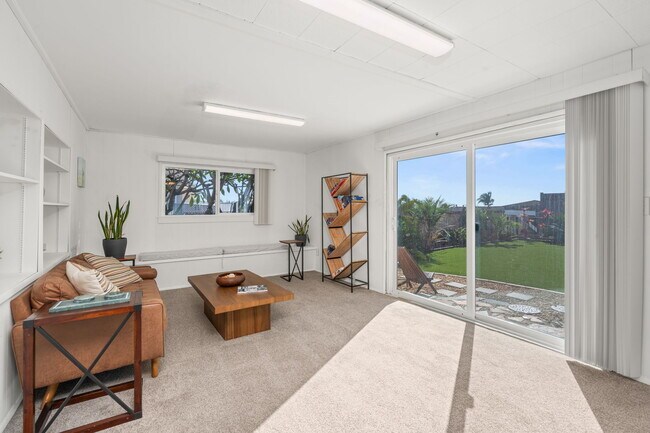 Building Photo - 3640 Princeton Ave