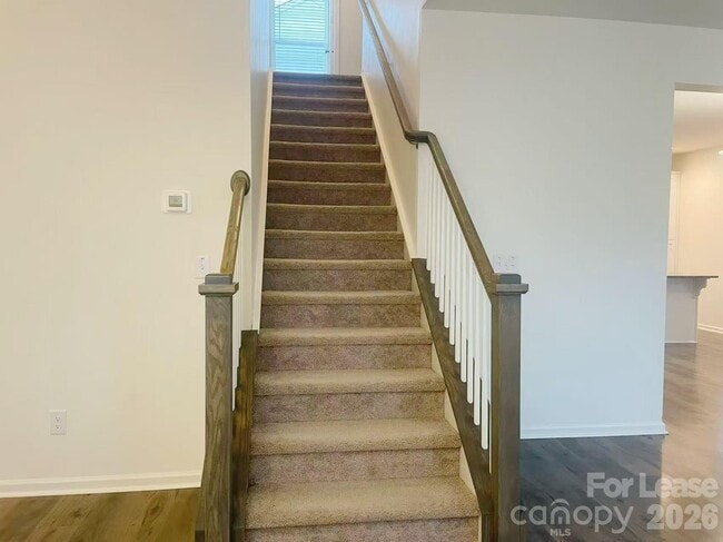 Building Photo - 5006 Beacon Ave