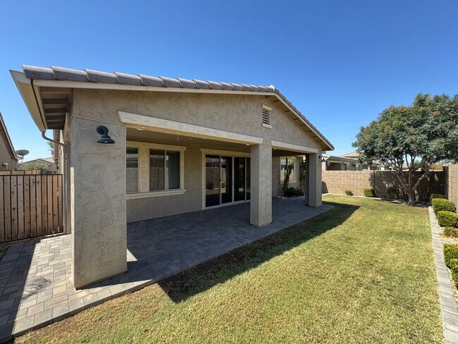 Building Photo - 22484 E Silver Crk Ln
