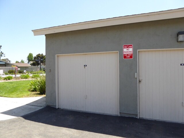 Building Photo - 351 Los Arbolitos Blvd