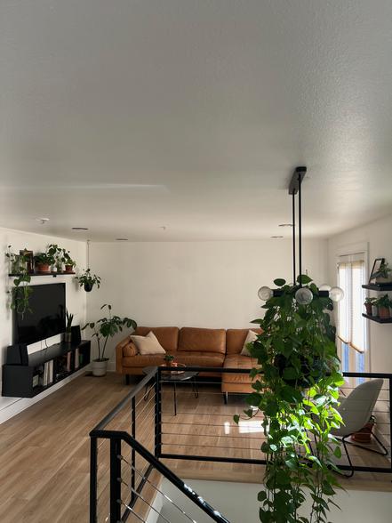 LIVING ROOM - 2837 Vallejo St