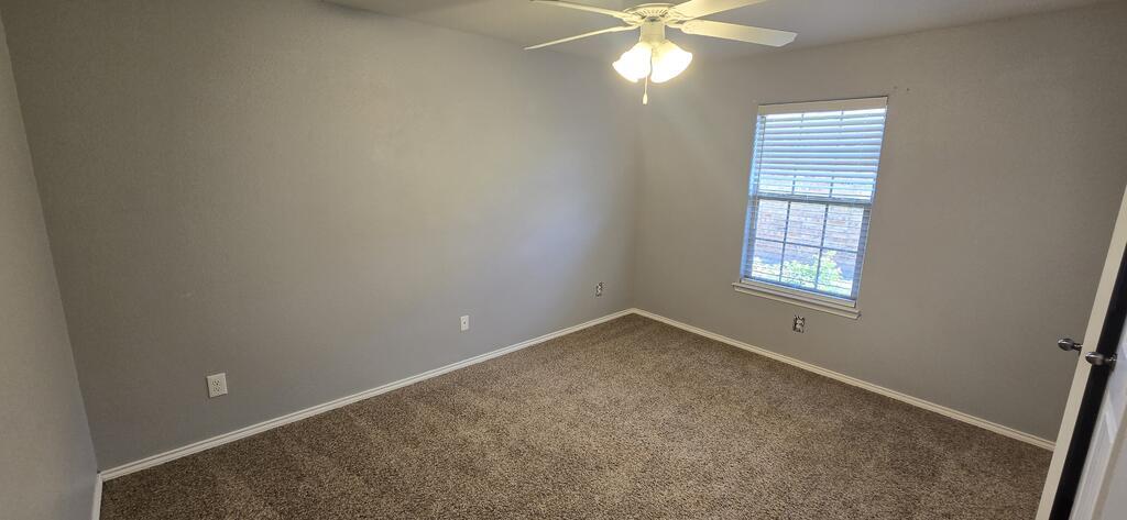 Building Photo - 3020 San Pedro Dr