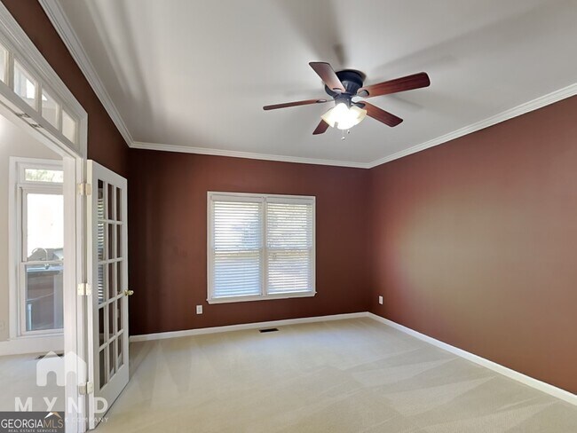 Building Photo - 12515 Magnolia Cir