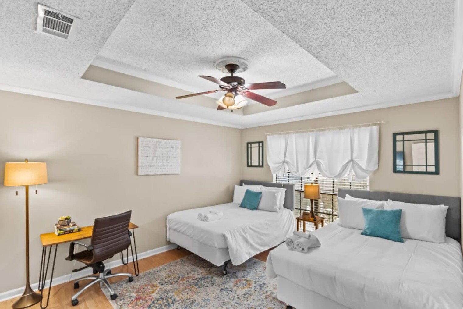 Building Photo - 553 Westhaven Blvd