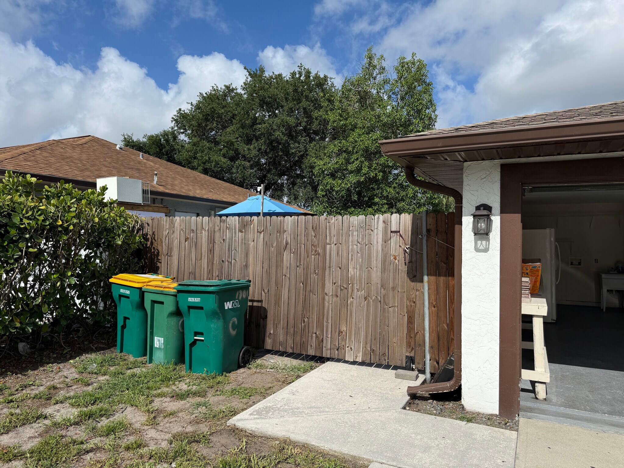 Building Photo - 1701 41st Ter SW