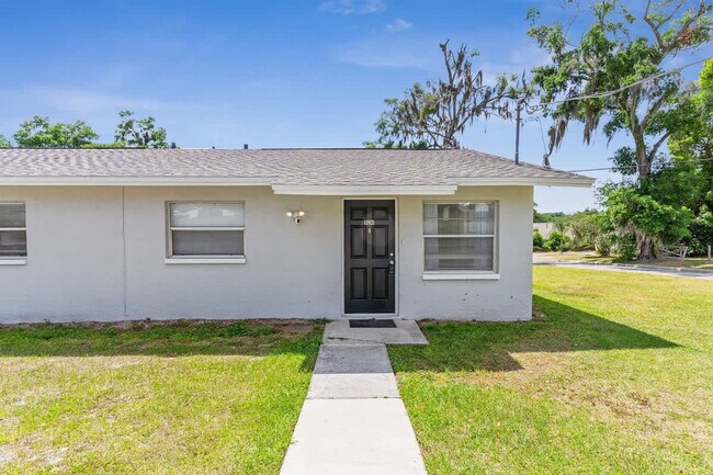Building Photo - 13921 19th St