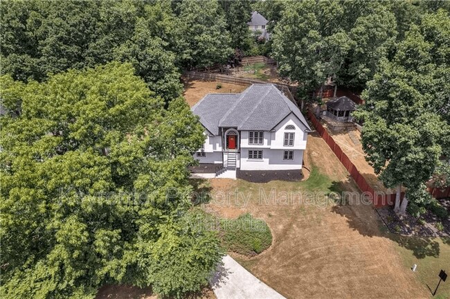 Building Photo - 991 Gentry Ln