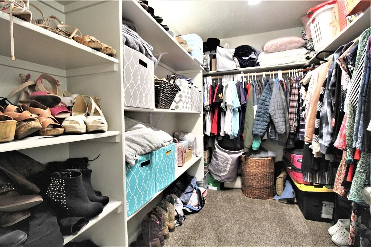 Building Photo - 119 S Baraya Way