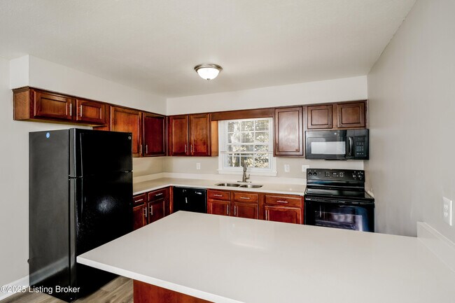 Building Photo - 3702 Iron Horse Way