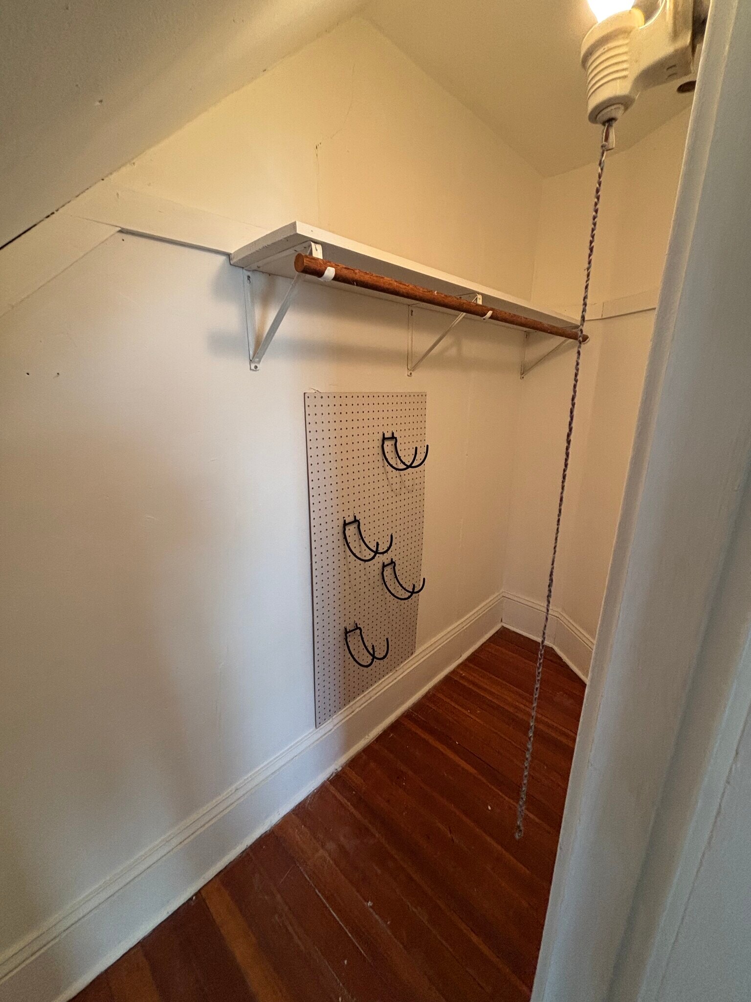 Building Photo - 87 Highland Ave