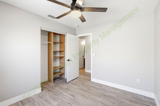 Building Photo - Resort-Style Gilbert Living with Private Pool & Outdoor Kitchen!
