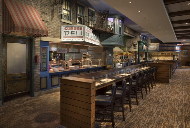 Building Photo - 6895 Willow Wood Dr