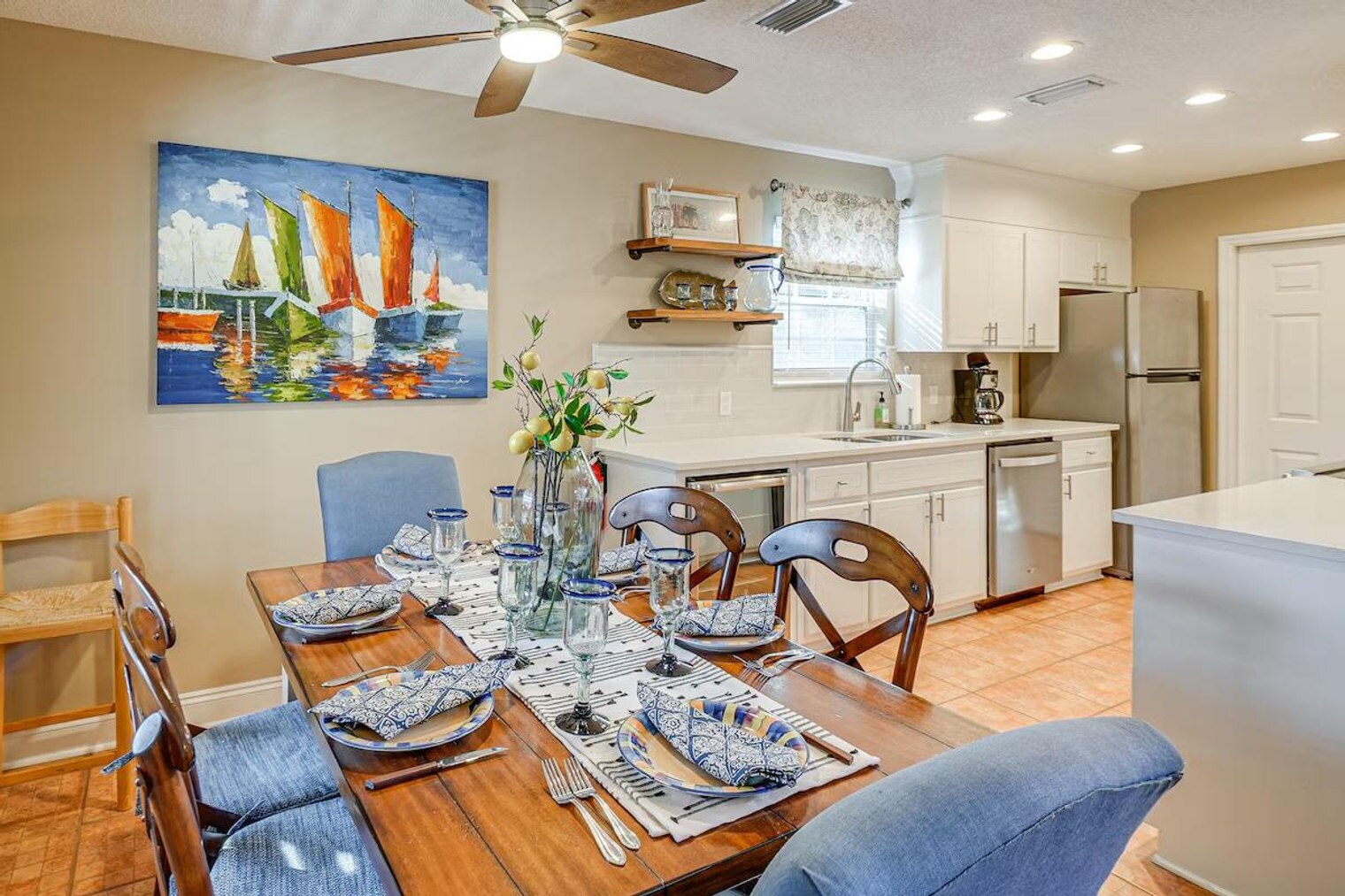 Building Photo - 21405 Palm Ave