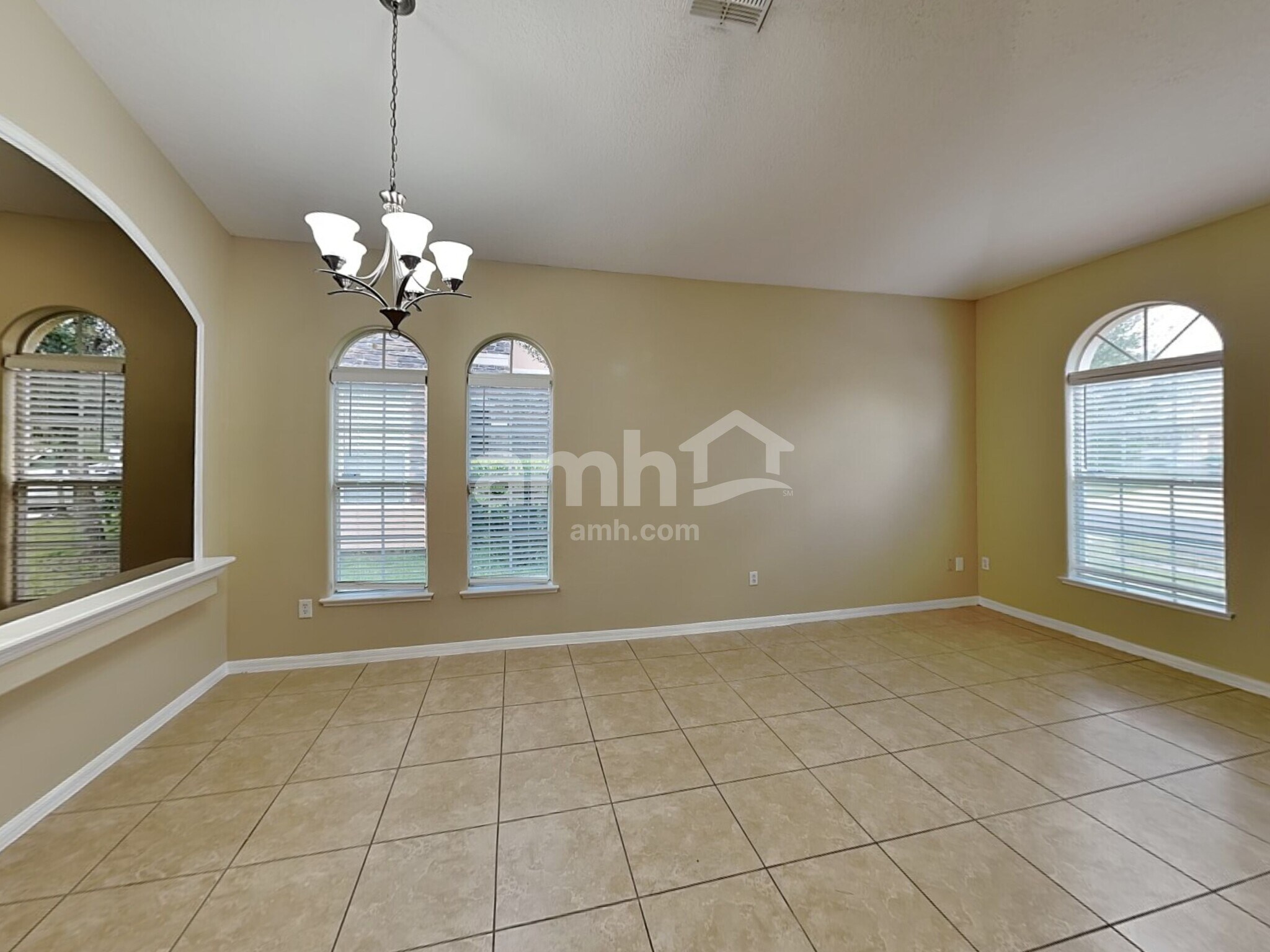 Building Photo - 14544 Cedar Branch Way