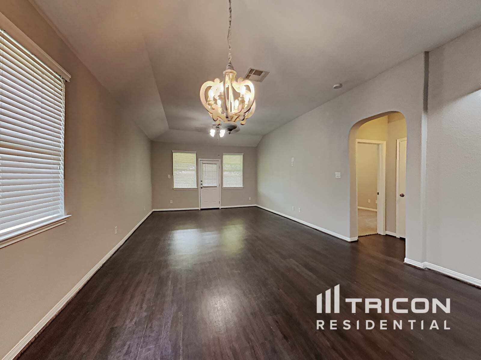 Building Photo - 21566 Alexa Forest Dr