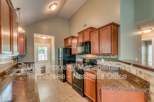Building Photo - 5116 Preserve Blvd