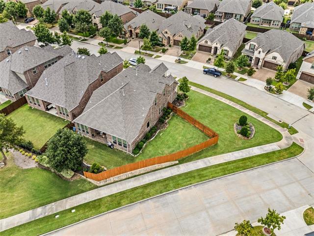 Building Photo - 616 Whitetail Rd