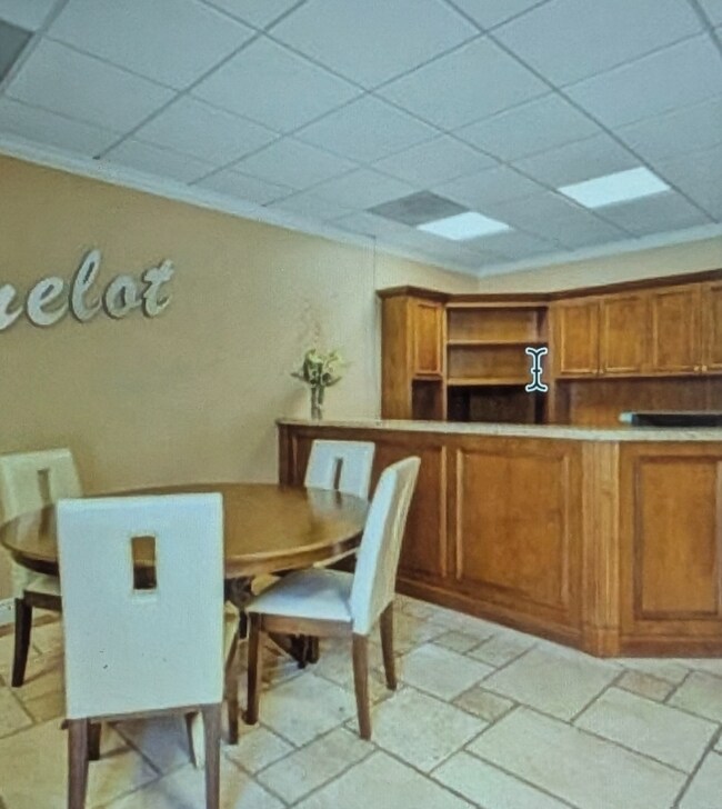 Building Photo - 2625 N Andrews Ave