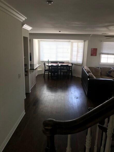 Dining Room - 1927 Fremont Ave