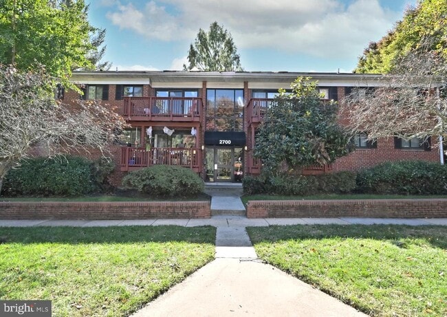 Primary Photo - 2700 Dartmouth Rd