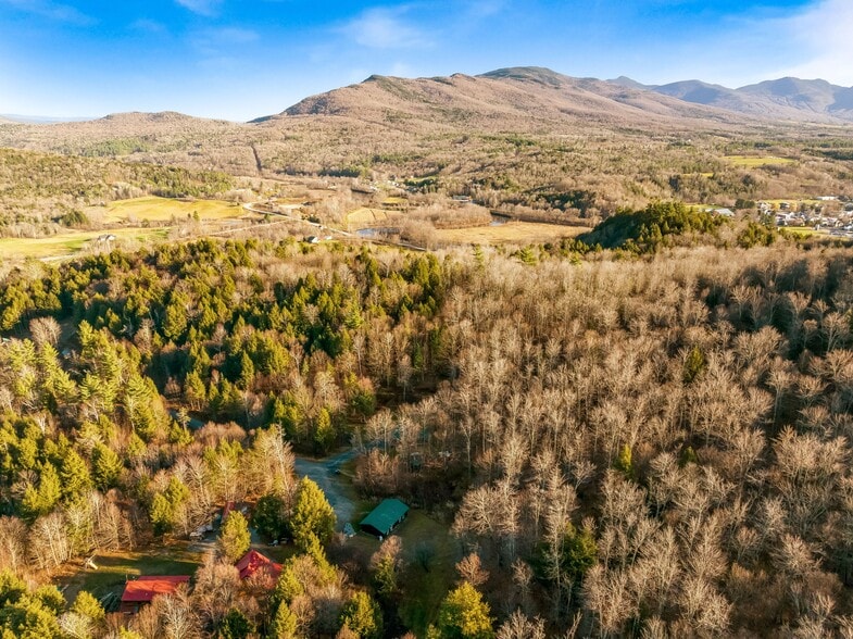 Building Photo - 293 Craig Ln