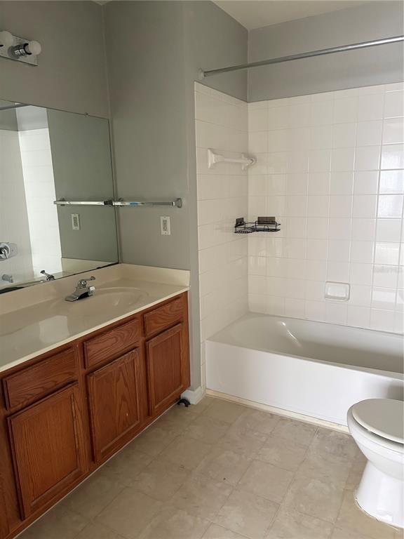 Building Photo - 2610 Lodi Cir
