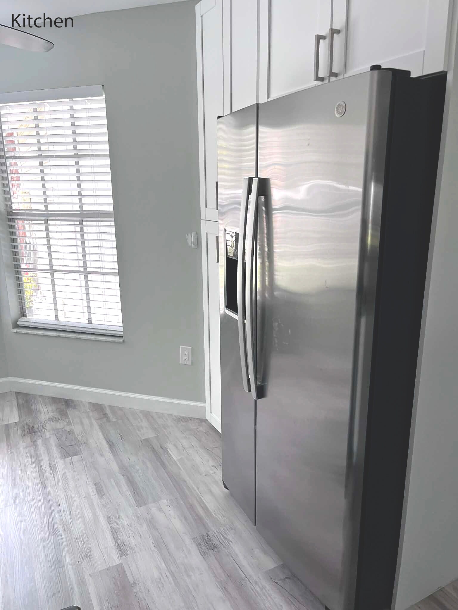 Building Photo - 3023 Beecher Dr E