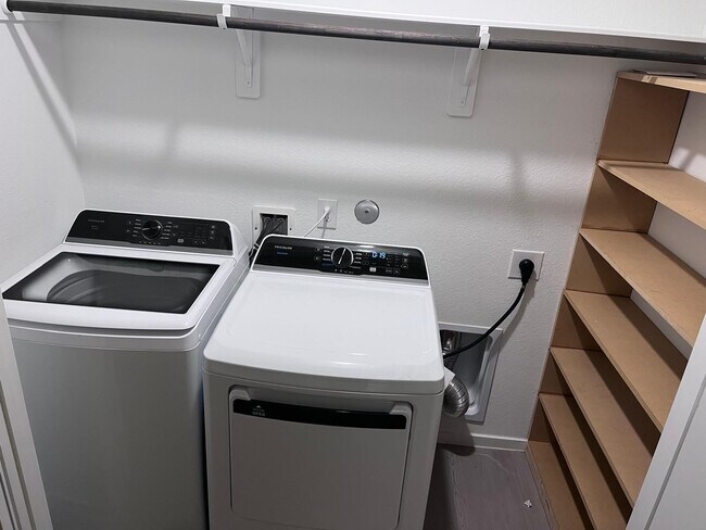 Building Photo - 21126 Trivento Dr