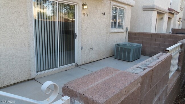 Building Photo - 3014 Sunrise Bay Ave