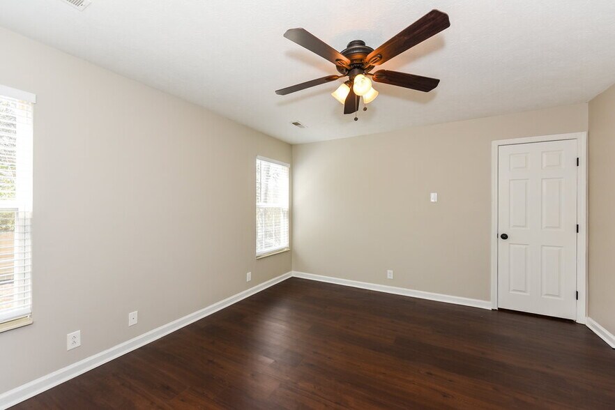Building Photo - 1609 Berrywood Way