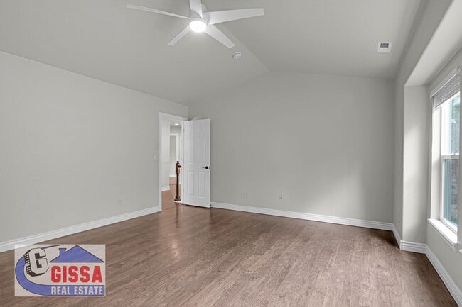 Building Photo - 1043 Longspur Ln