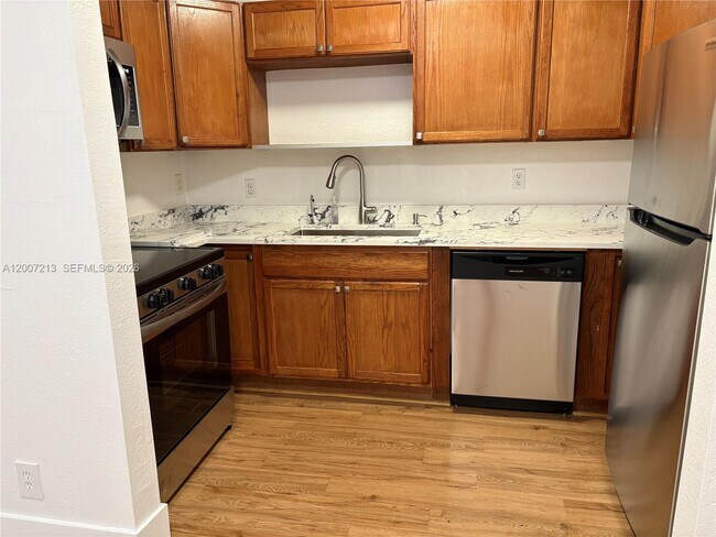 Building Photo - 3251 NW 102nd Terrace