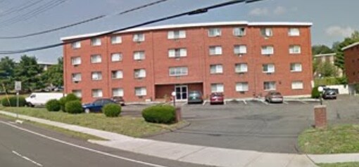 Building Photo - 421 Saw Mill Rd
