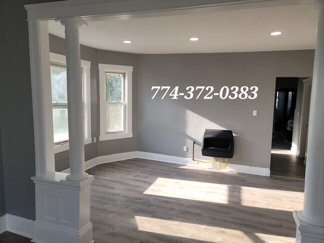 Primary Photo - 17 Hillside St