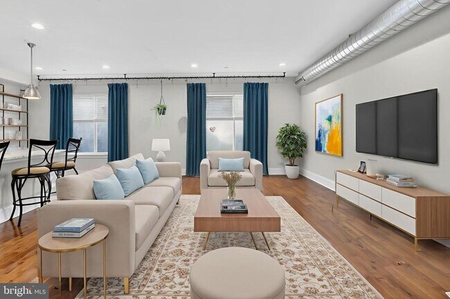 Building Photo - 946 N 2nd St