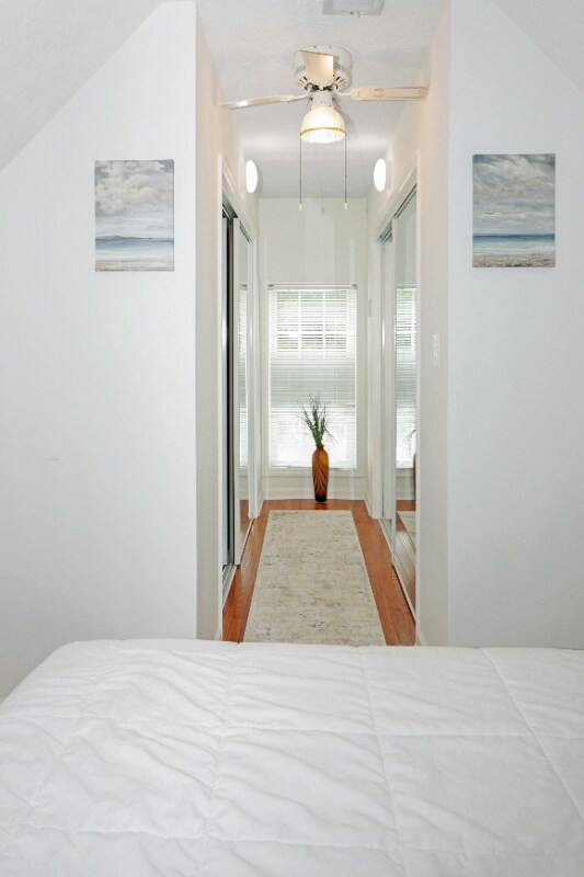 Building Photo - 888 Saddlebred Way