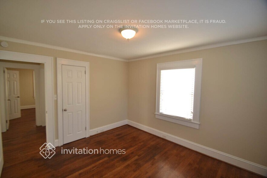 Building Photo - 1760 Merriman Ave