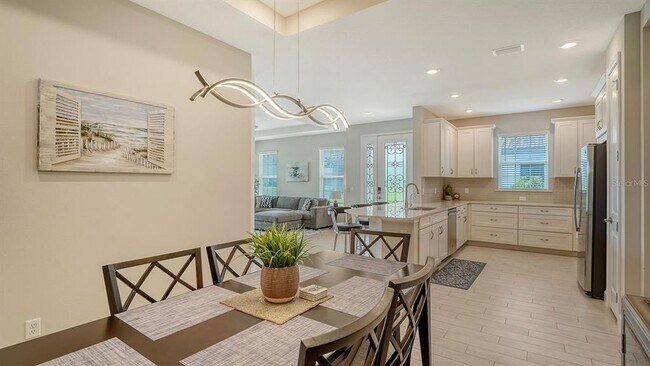 Building Photo - 6209 Plateau Ct