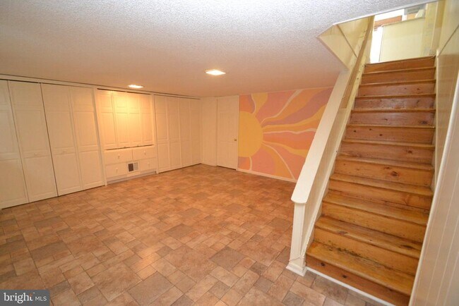 Building Photo - 3546 S Utah St