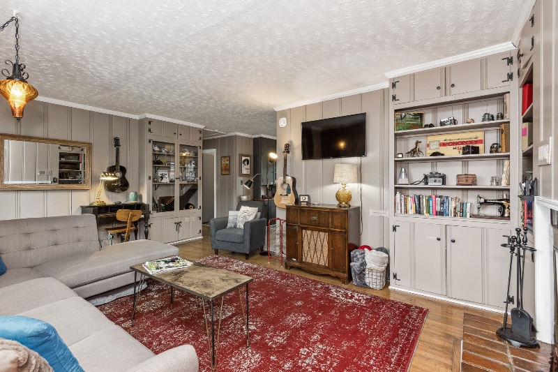 Building Photo - 2808 McCampbell Ave