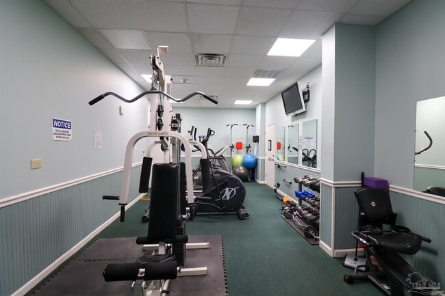 Building Photo - 825 Bayshore Dr