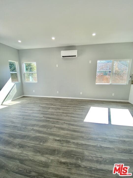 Building Photo - 5451 Brynhurst Ave