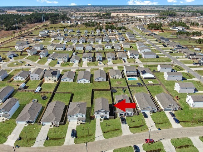 Building Photo - 68 Rd 51026