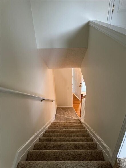 Building Photo - 13102 Region Trace