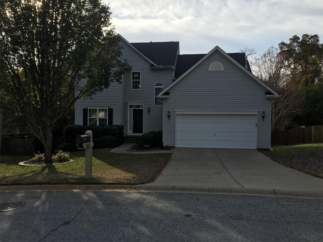 Building Photo - 106 Thurber Way