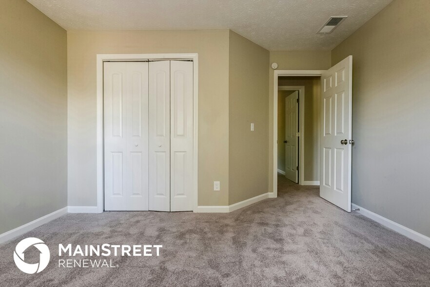 Building Photo - 861 Bristol Way